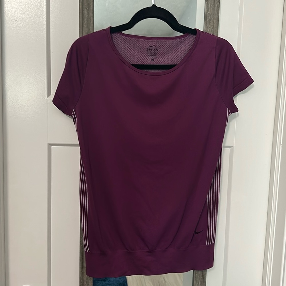 Nike purple and white adorable unique shirt size medium!